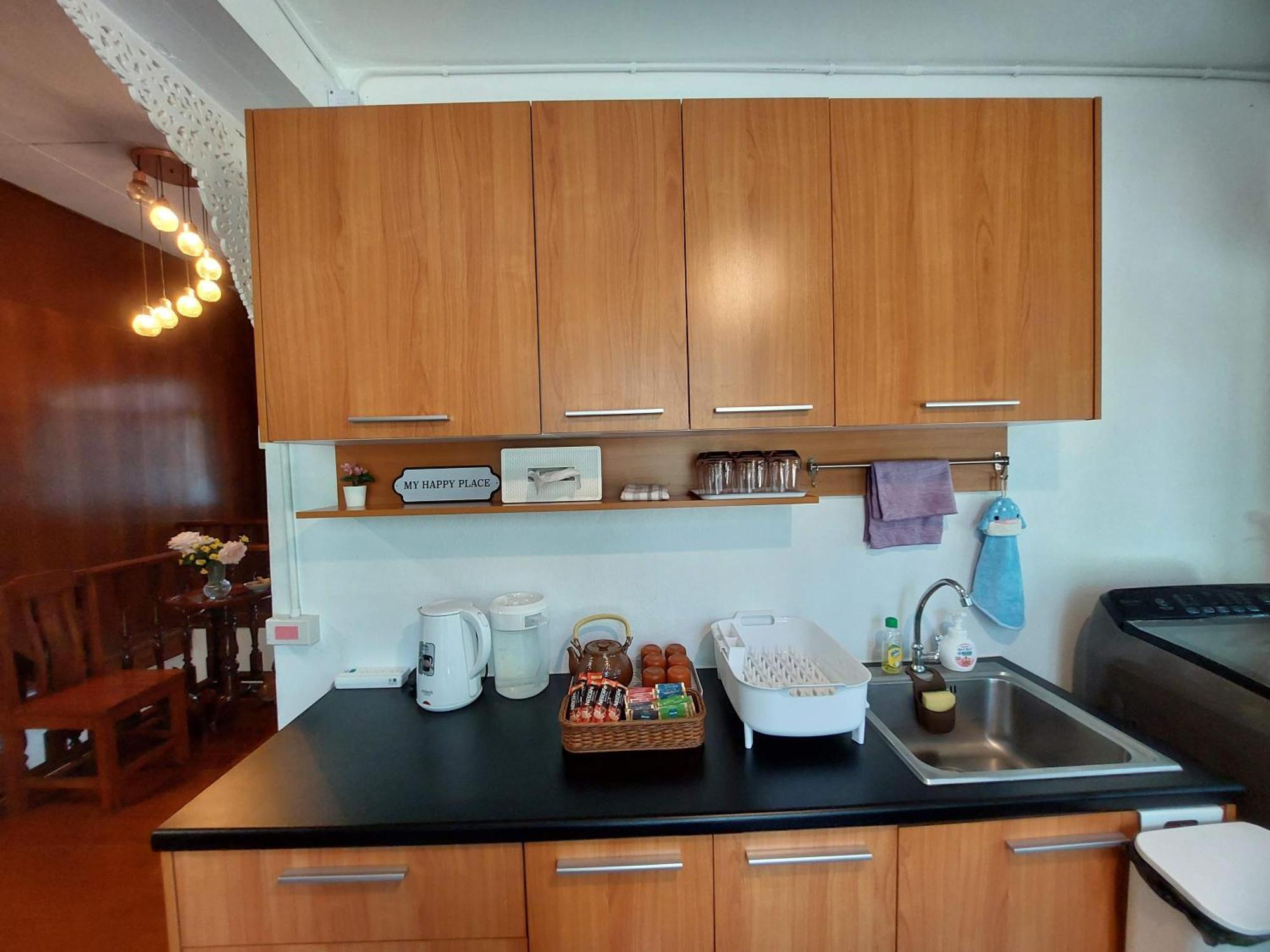 Whales Come To The River - Riverside - 3 Rooms On 2Nd Floor Ban Bang Phli Nua ภายนอก รูปภาพ