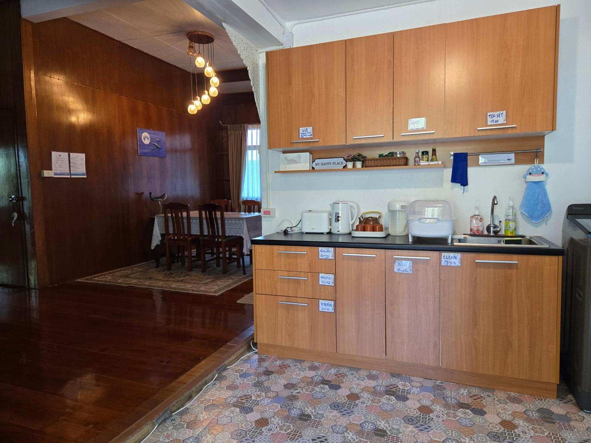 Whales Come To The River - Riverside - 3 Rooms On 2Nd Floor Ban Bang Phli Nua ภายนอก รูปภาพ